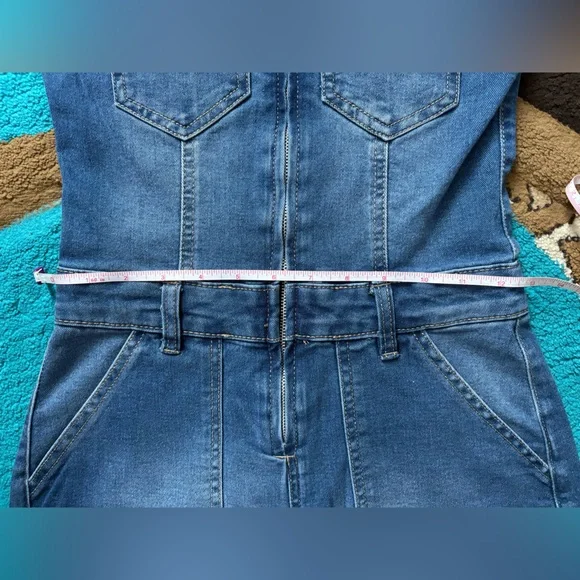 refuge DENIM Romper - Picture 5 of 10